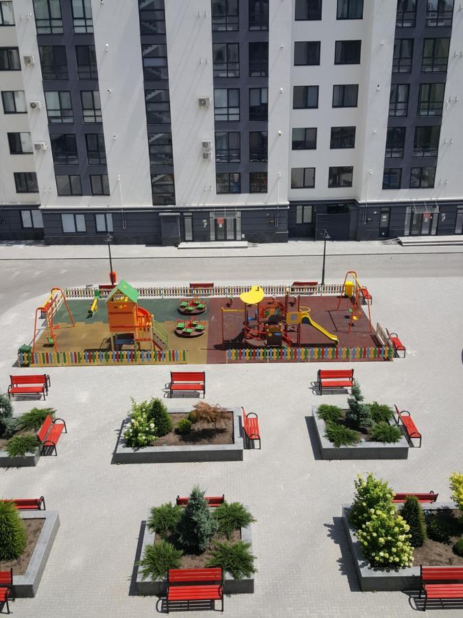 Новые Апартаменты Lux Chisinau Bagian luar foto